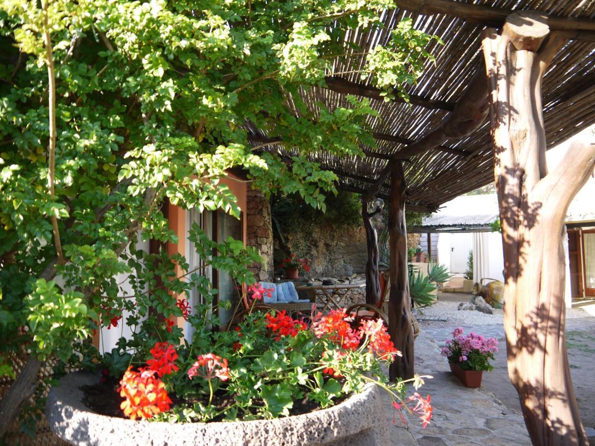 Hotel Casa Arancio Olbia Exterior foto